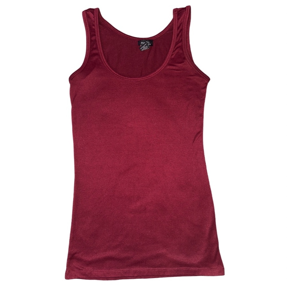 Burgundy tanktop